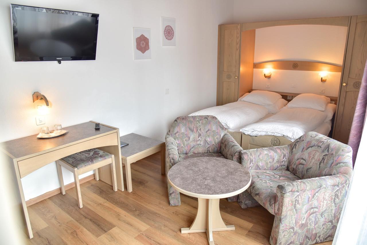 Artemis Easy Stay Self Check In-Out Saas-Fee Bagian luar foto